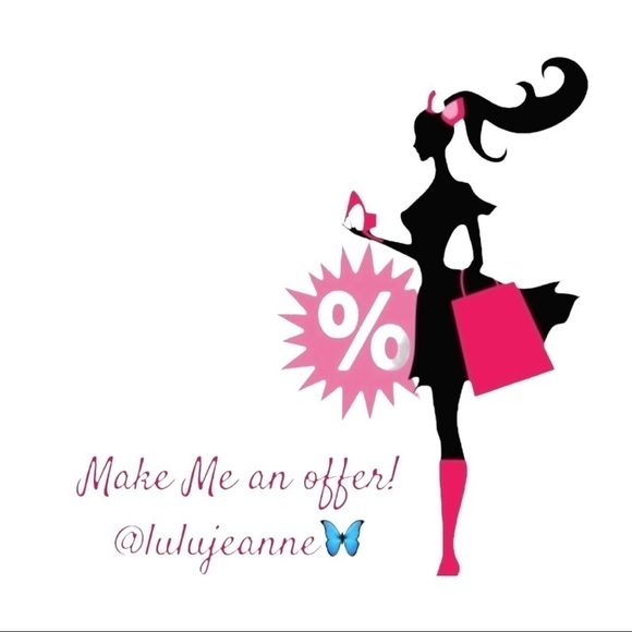 Maurices Deep Vneck black blouse - Picture 10 of 10